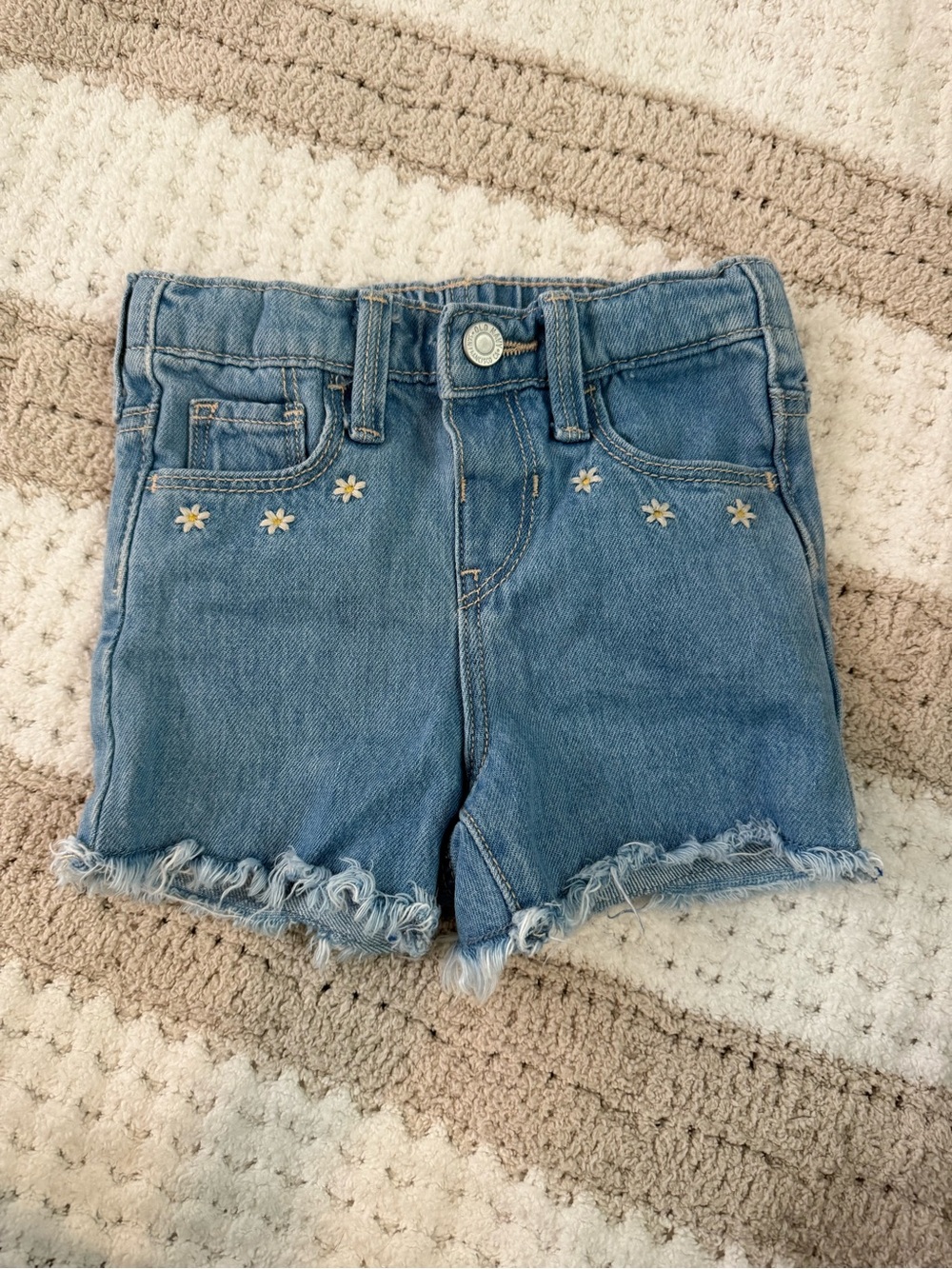 Old Navy Blue Denim Daisy Trim Girls' Shorts